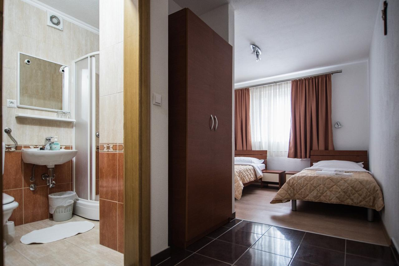 Hotel No-1 Меджугорье Экстерьер фото